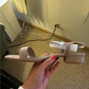 Journee Collection Suede Block Heel